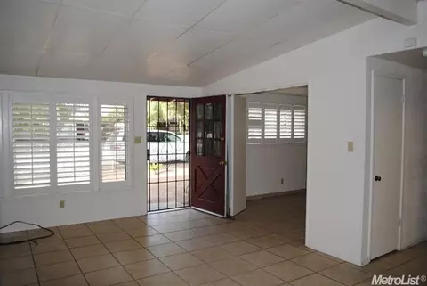 1518 Placer Ave, Modesto, CA 95358 photo 5