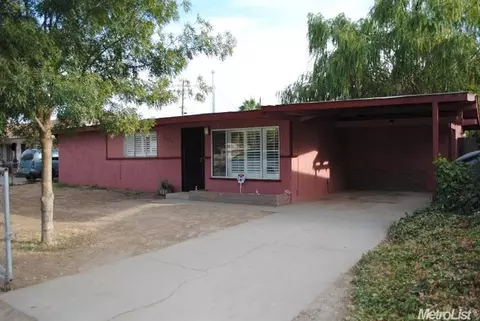 1518 Placer Ave, Modesto, CA 95358 photo 1