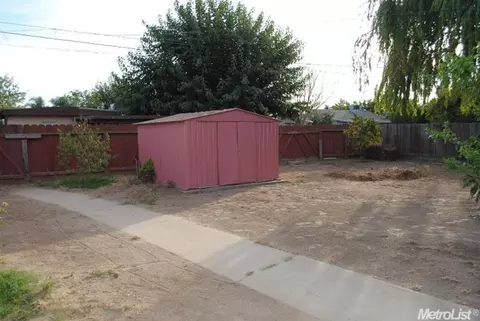 1518 Placer Ave, Modesto, CA 95358 photo 17