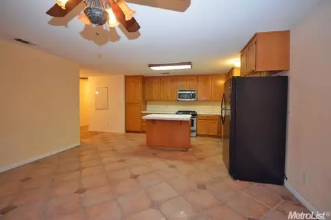 304 White Oak Ln, Winters, CA 95694 photo 5