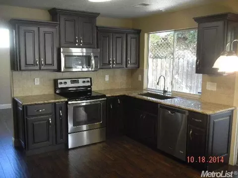 4075 Kalland Ct, Turlock, CA 95382 photo 7