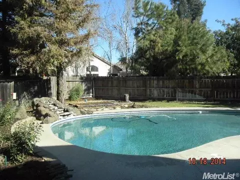 4075 Kalland Ct, Turlock, CA 95382 photo 18