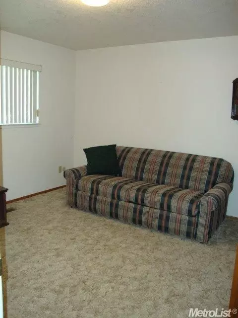 1012 Ohio Ave, Modesto, CA 95358 photo 13