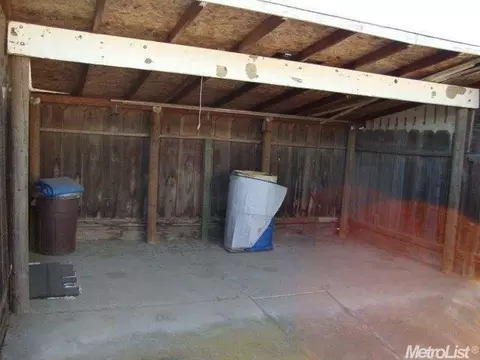 1012 Ohio Ave, Modesto, CA 95358 photo 9