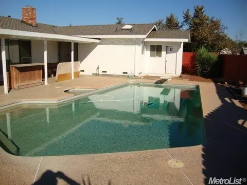 1012 Ohio Ave, Modesto, CA 95358 photo 6