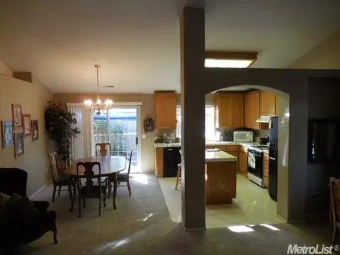 1817 Chopin Way, Modesto, CA 95358 photo 3