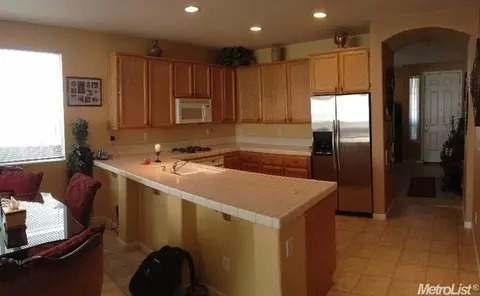 57 Diggins Dr, Folsom, CA 95630 photo 6