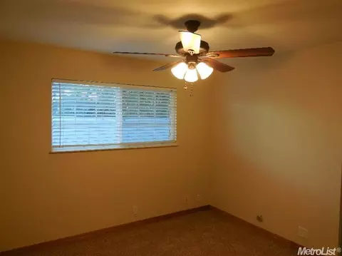941 Locust Ave, Manteca, CA 95337 photo 6