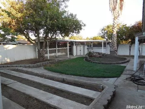941 Locust Ave, Manteca, CA 95337 photo 13