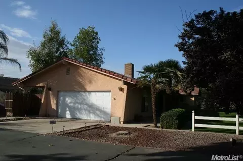 737 S Mitchell Rd, Turlock, CA 95380 photo 6