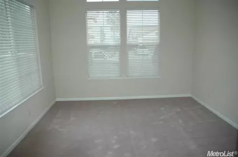 1880 Chur Ct, Manteca, CA 95337 photo 5