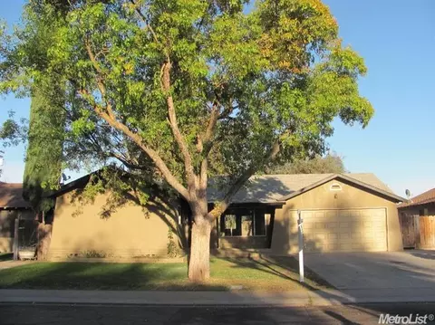 2312 Nancy Ln, Modesto, CA 95350 photo 1