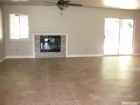 936 S Jack Tone Rd, Ripon, CA 95366 photo 8