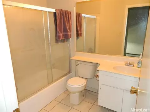 609 Park Meadow Dr, Modesto, CA 95358 photo 13