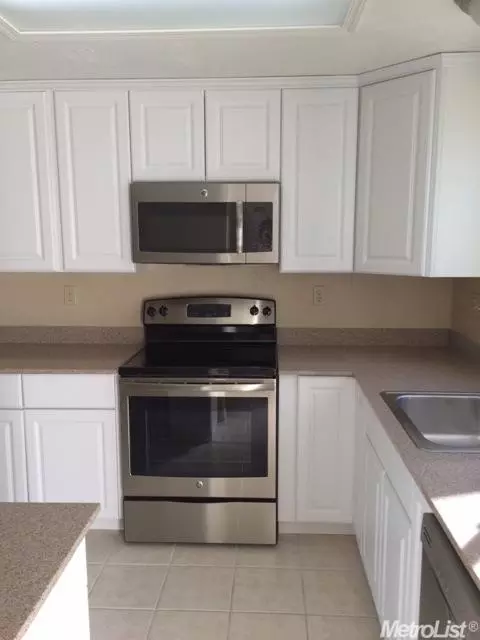 475 Peerless Way #4, Tracy, CA 95376 photo 5