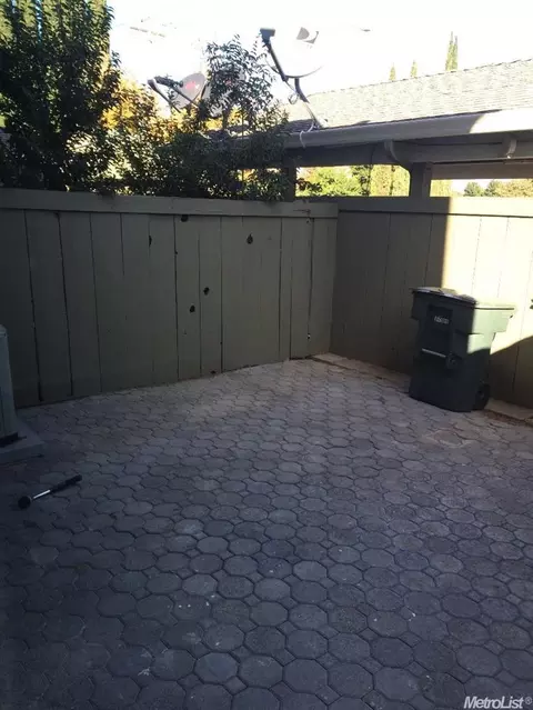 475 Peerless Way #4, Tracy, CA 95376 photo 3
