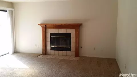 1008 Vindel Ln, Modesto, CA 95350 photo 5