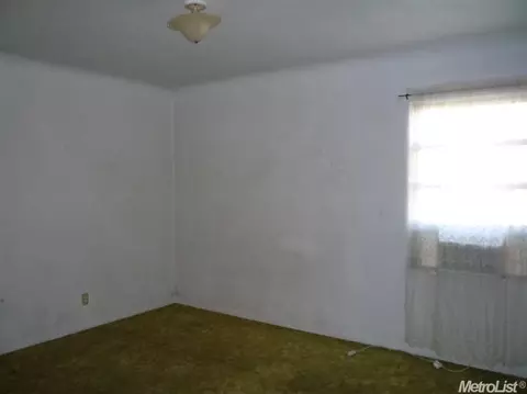 2081 Poplar St, Ceres, CA 95307 photo 12