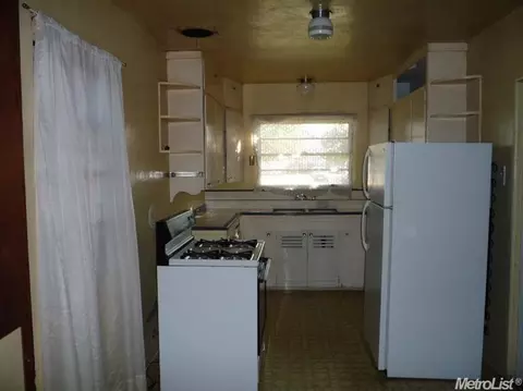 2081 Poplar St, Ceres, CA 95307 photo 7