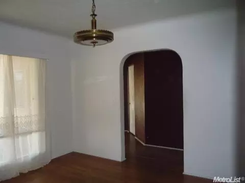 2081 Poplar St, Ceres, CA 95307 photo 9