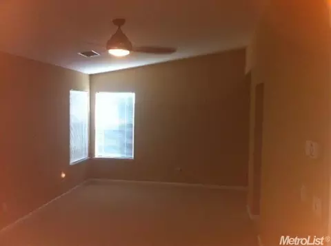 2261 Cabana Ln, Tracy, CA 95377 photo 10
