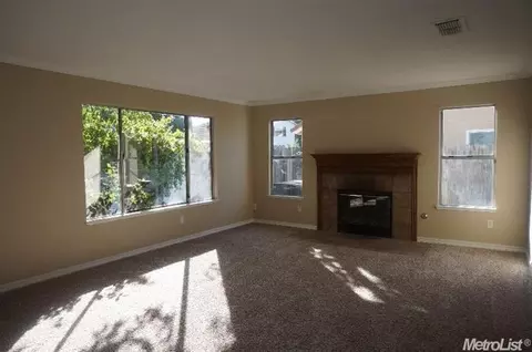 3916 Creedmoor Ave, Modesto, CA 95357 photo 8