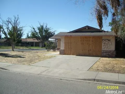 321 Amador, Modesto, CA 95358 photo 5