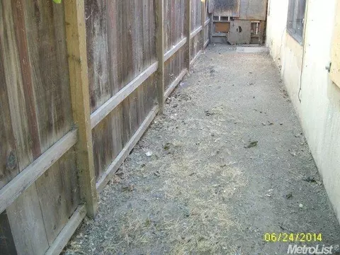 321 Amador, Modesto, CA 95358 photo 11