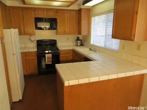 8404 Oak Flat Way, Antelope, CA 95843 photo 4