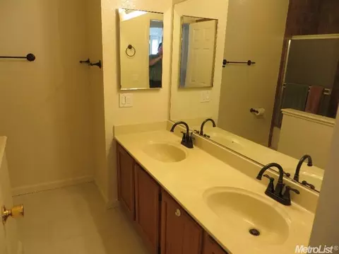 8404 Oak Flat Way, Antelope, CA 95843 photo 12