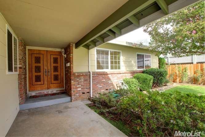 6319 Rampart Dr, Carmichael, CA 95608 photo 2