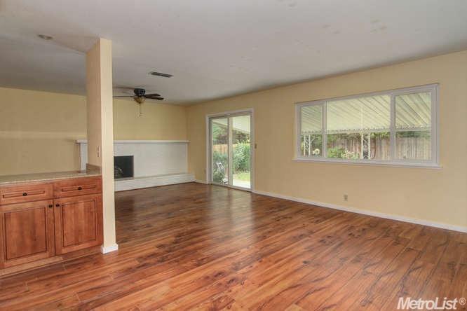 6319 Rampart Dr, Carmichael, CA 95608 photo 4