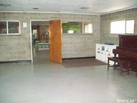 920 Ila, Modesto, CA 95354 photo 11