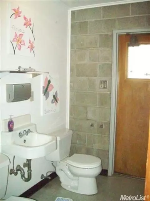 920 Ila, Modesto, CA 95354 photo 7