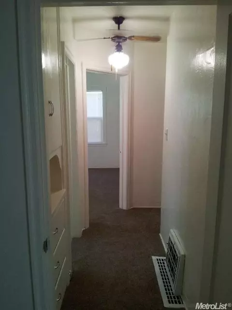 1533 Vernon Ave, Modesto, CA 95351 photo 15