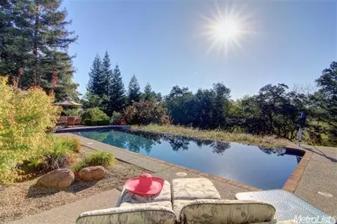 6440 Orange Hill Ln, Carmichael, CA 95608 photo 4