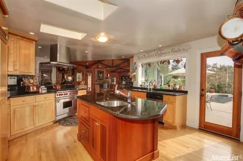 6440 Orange Hill Ln, Carmichael, CA 95608 photo 8