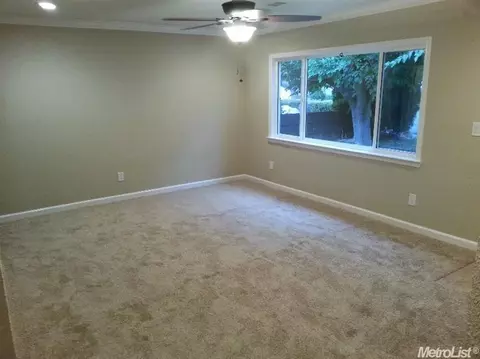 4704 E 3rd St, Stockton, CA 95215 photo 6
