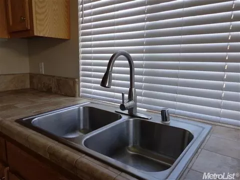 1205 Werner Dr, Ripon, CA 95366 photo 6