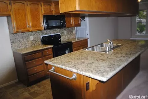 3801 Atwood Dr, Modesto, CA 95355 photo 7