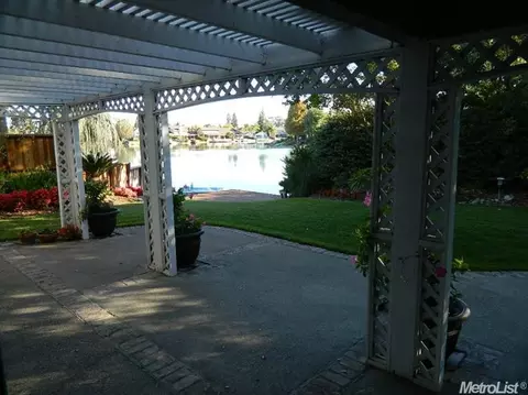 1744 Windjammer Ct, Lodi, CA 95242 photo 4
