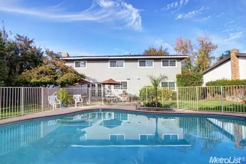 5320 Marimoore Way, Carmichael, CA 95608 photo 2