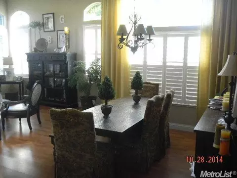 1892 Pinehurst Dr, Turlock, CA 95382 photo 4
