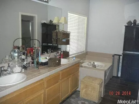 1892 Pinehurst Dr, Turlock, CA 95382 photo 15
