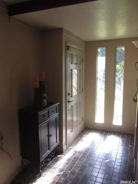 2821 Arden Ln, Merced, CA 95340 photo 2