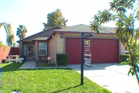 352 Silva St, Turlock, CA 95380 photo 1