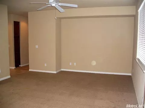 2071 Moss Glen Loop, Linda, CA 95901 photo 11