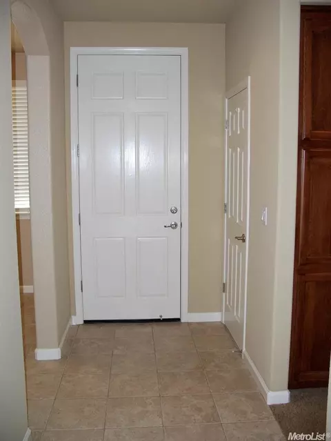 2071 Moss Glen Loop, Linda, CA 95901 photo 3