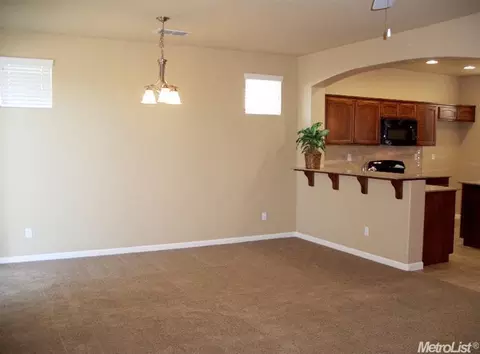 2071 Moss Glen Loop, Linda, CA 95901 photo 5