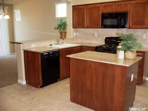 2071 Moss Glen Loop, Linda, CA 95901 photo 7